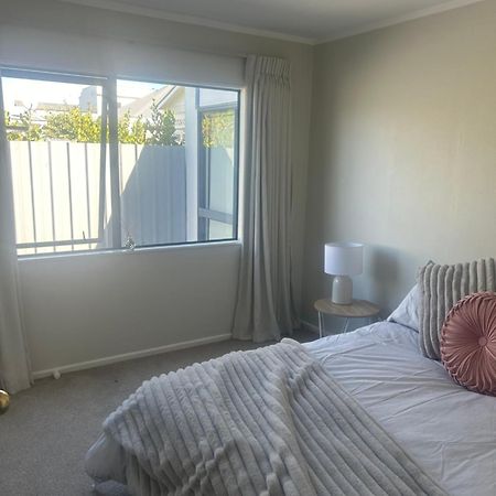 Villa Raceway Getaway New Plymouth Exterior foto